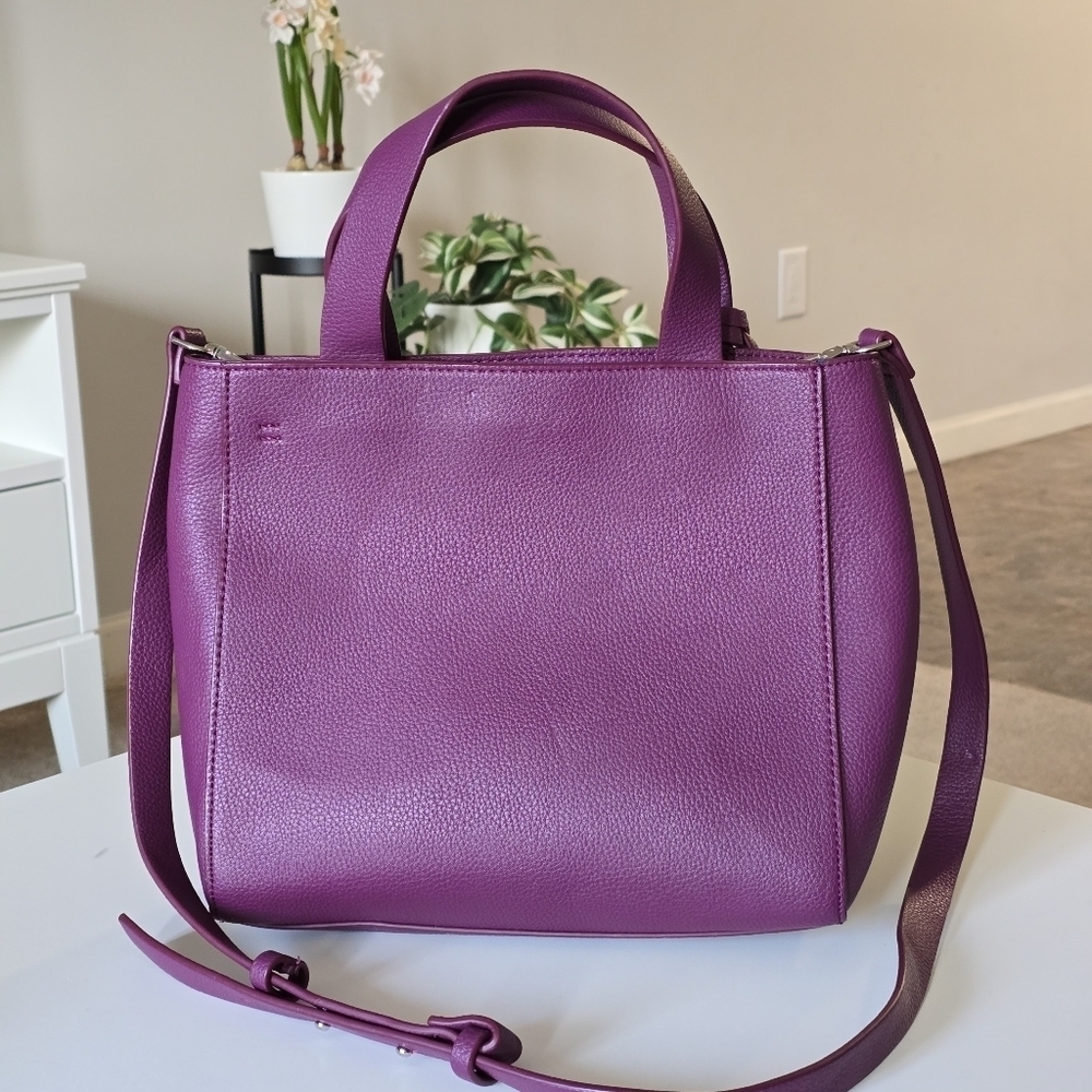 French connection faux leather crossbody shoulder bag color burgundy - Picture 6 of 9